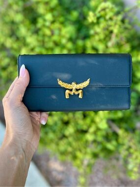 MCM wallet
